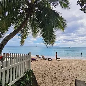  Apartment Alpha & Omega Seychelles