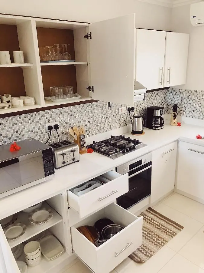Panorama Guesthouse Apartments Beau Vallon Beach 0*, Бо-Валлон Сейшельские острова