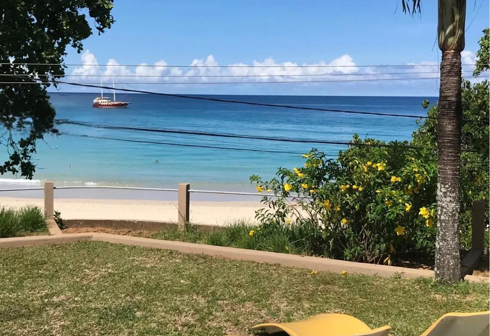 Panorama Guesthouse Apartments Beau Vallon Beach Сейшельские острова